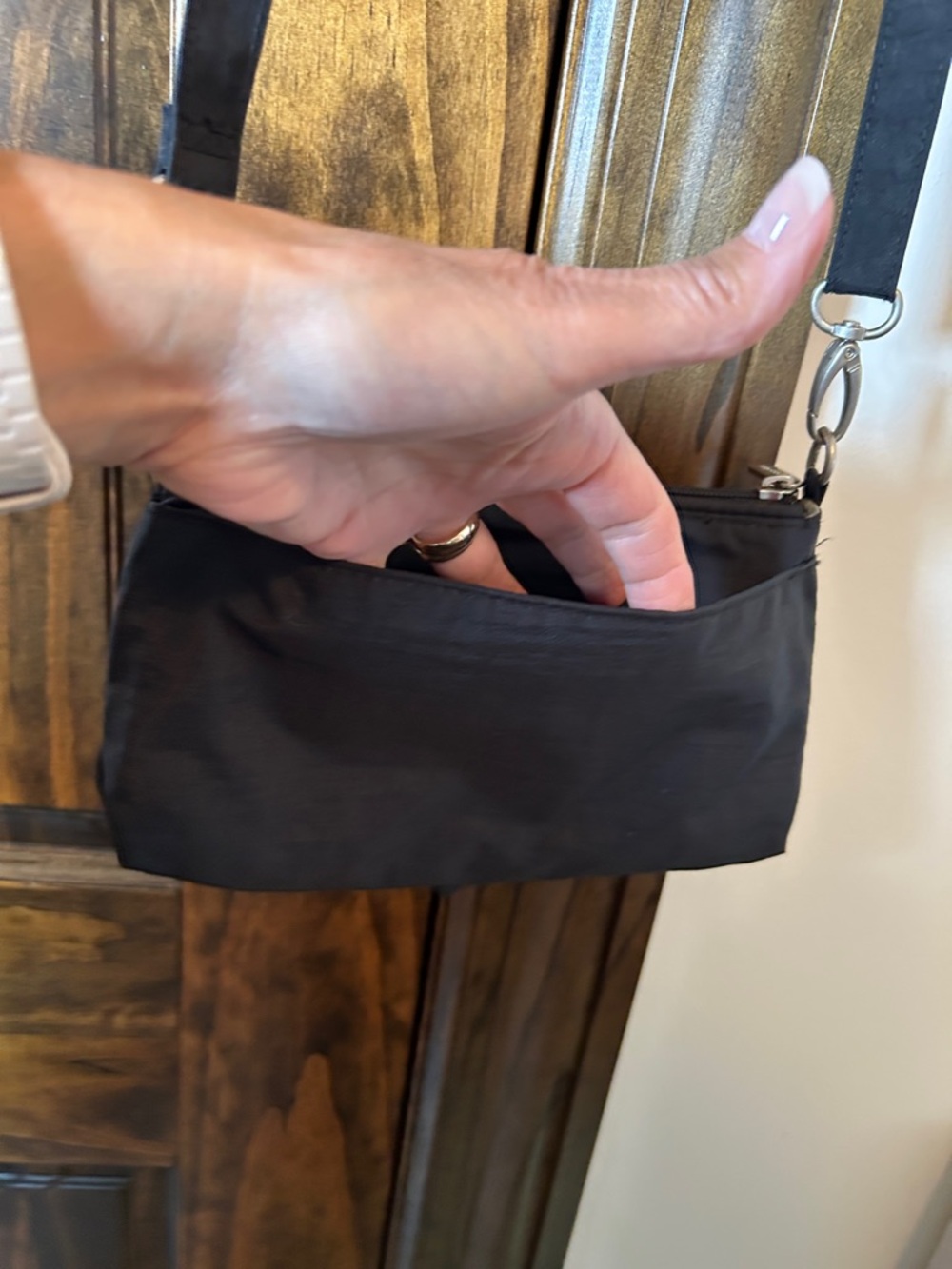 Baggallini Black Nylon Crossbody Belt Bag - Picture 7 of 14